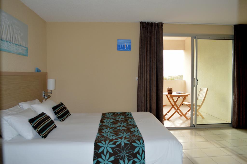 Hotel L'Oceane La Cotiniere Bilik gambar